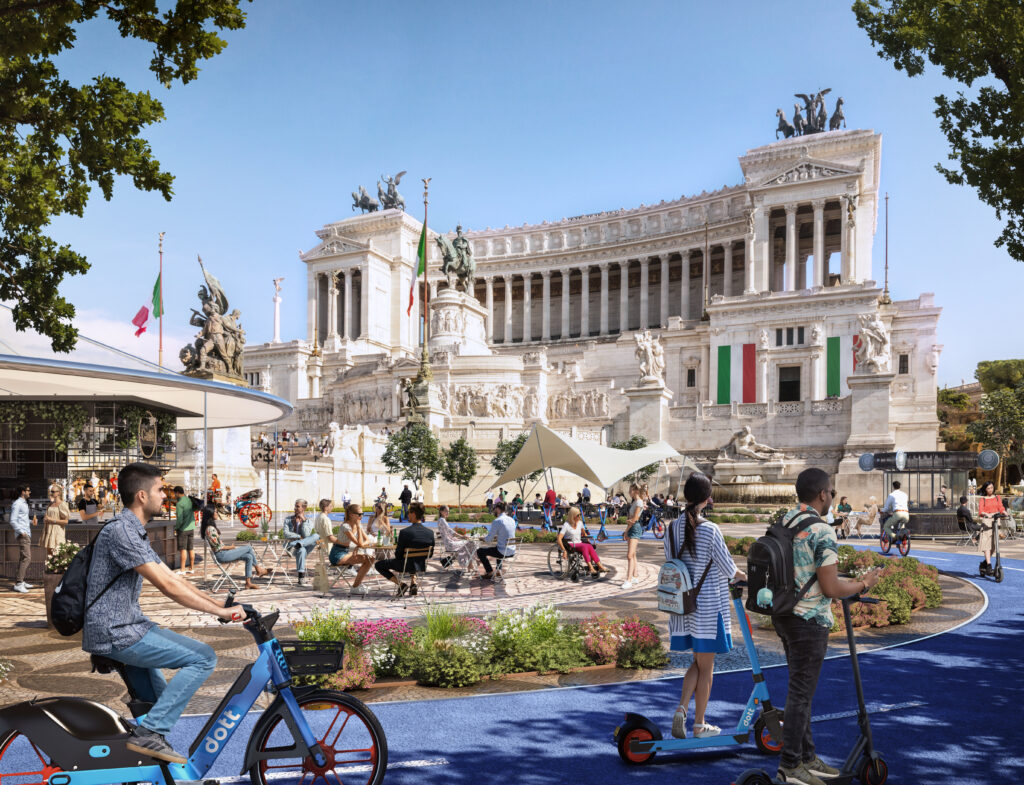 Europejskie stolice w nowej odsłonie na Europejski Tydzień Mobilności 2022 - ludzie w centrum Rzymu.